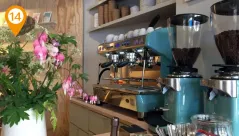 Kaffeebar buchbar innenansicht vom Laden