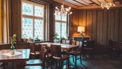 Innenansicht Café und Restaurant Nüsslein